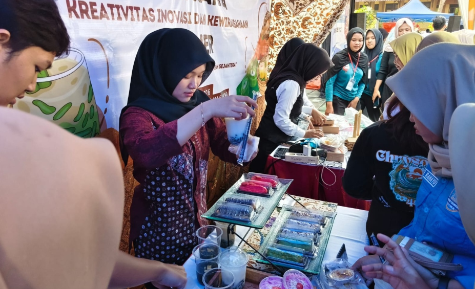 SMK Negeri 3 Magelang Gelar ‘Unjuk Karya’ Kewirausahaan, Dorong Lulusan Jadi Pencetak Lapangan Kerja