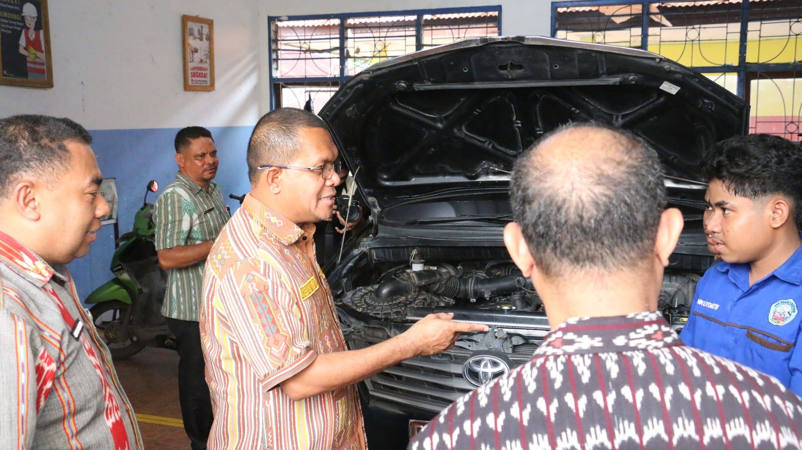 Kunjungi SMK Negeri 5 Kupang, Gubernur Dorong Siswa Untuk Bisa Berwirausaha Ciptakan Produk Unggul Berdaya Saing